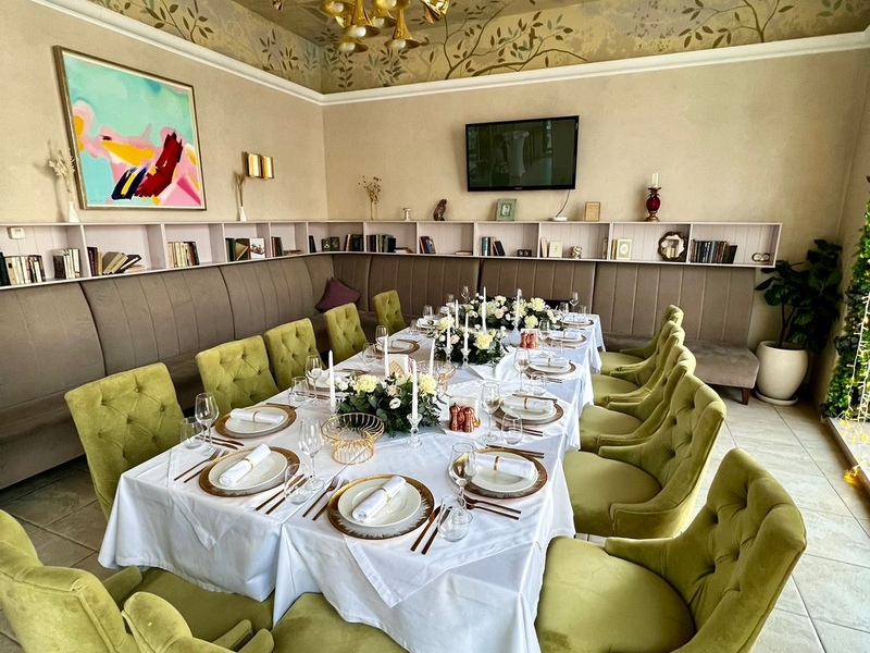 Малый зал ресторана Собинов